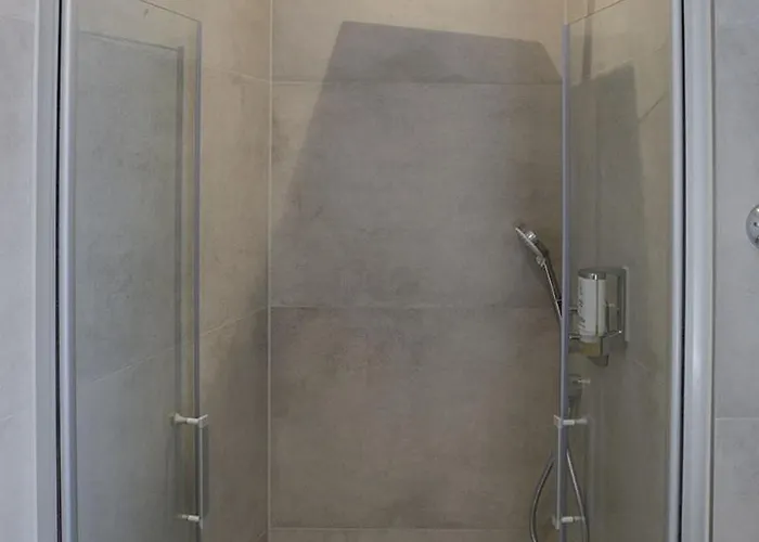 费舍尔特尔酒店 3*