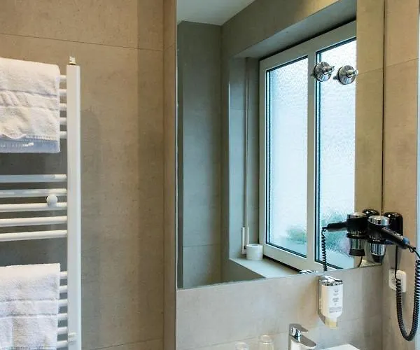 费舍尔特尔酒店 酒店